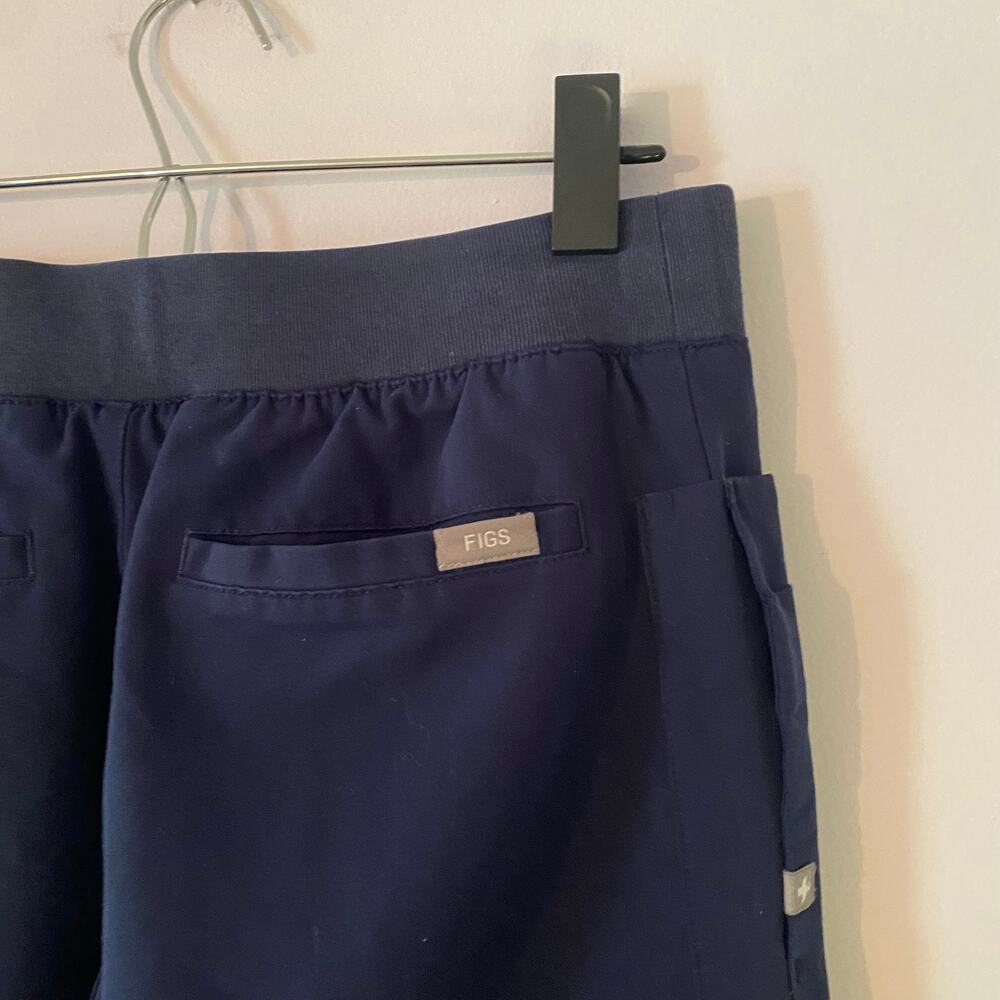 FIGS Navy Blue Zamora Jogger Scrub Pants Uniform Nurse Doctor Women's size Small - Picture 6 of 8